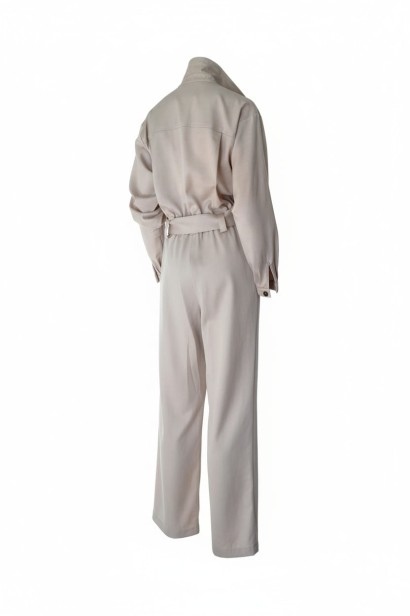 ghost-mannequin-43ef48d9-c682-4bb7-bdb7-a382d98161bf.jpeg