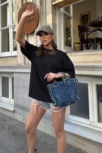 T-shirt Luna Delicata czarny w stylu minimalistycznym z haftem na plecach Au Naturel
